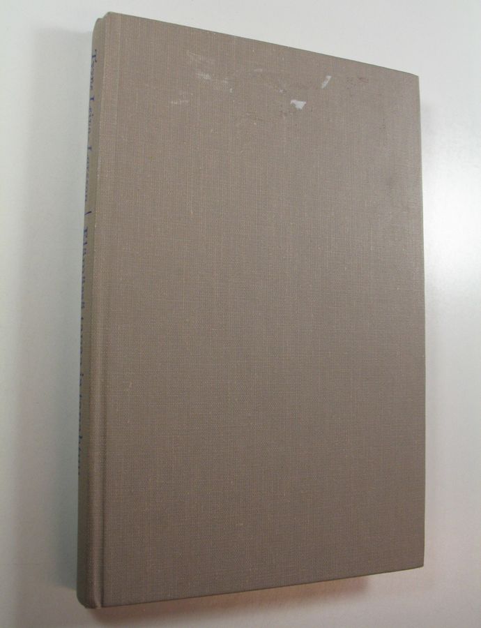 Tyyne Leivo-Larsson : Elämässä tapaa ja tapahtuu