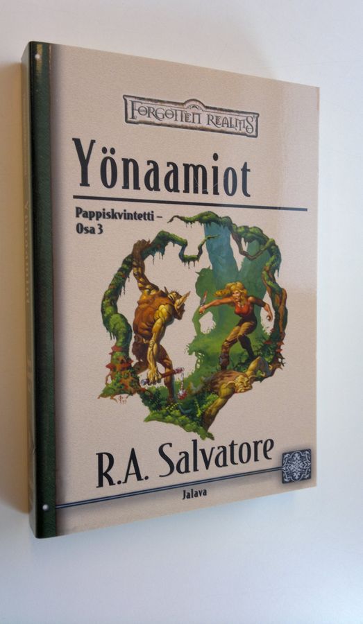 R. A. Salvatore : Yönaamiot