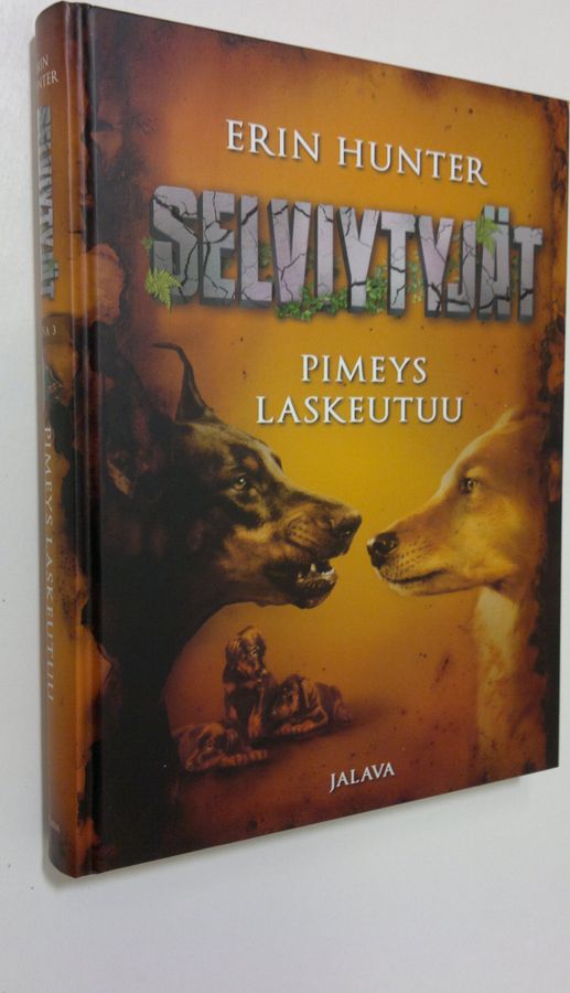 Erin Hunter : Pimeys laskeutuu