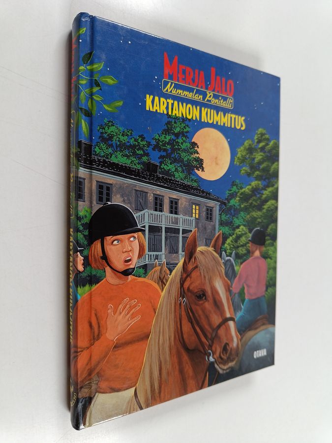 Kartanon kummitus
