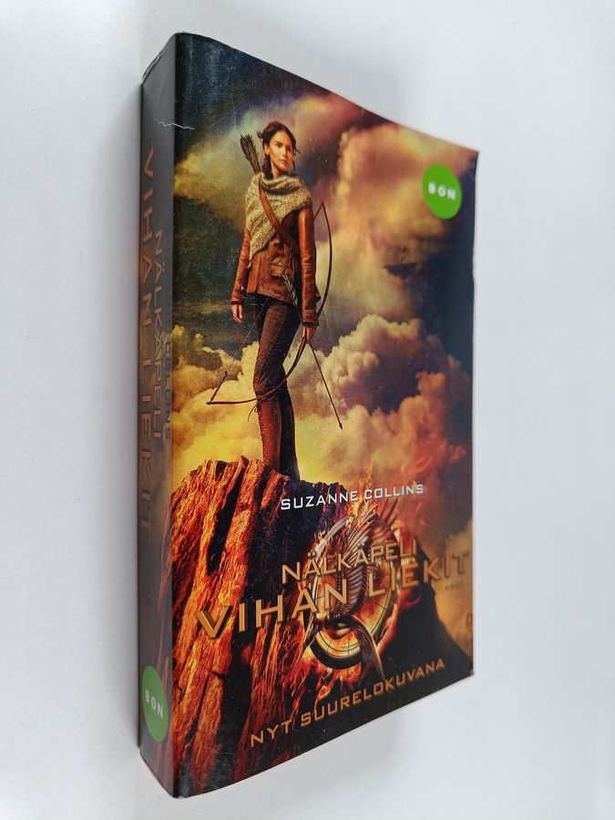Suzanne Collins : Nälkäpeli 2, Vihan liekit