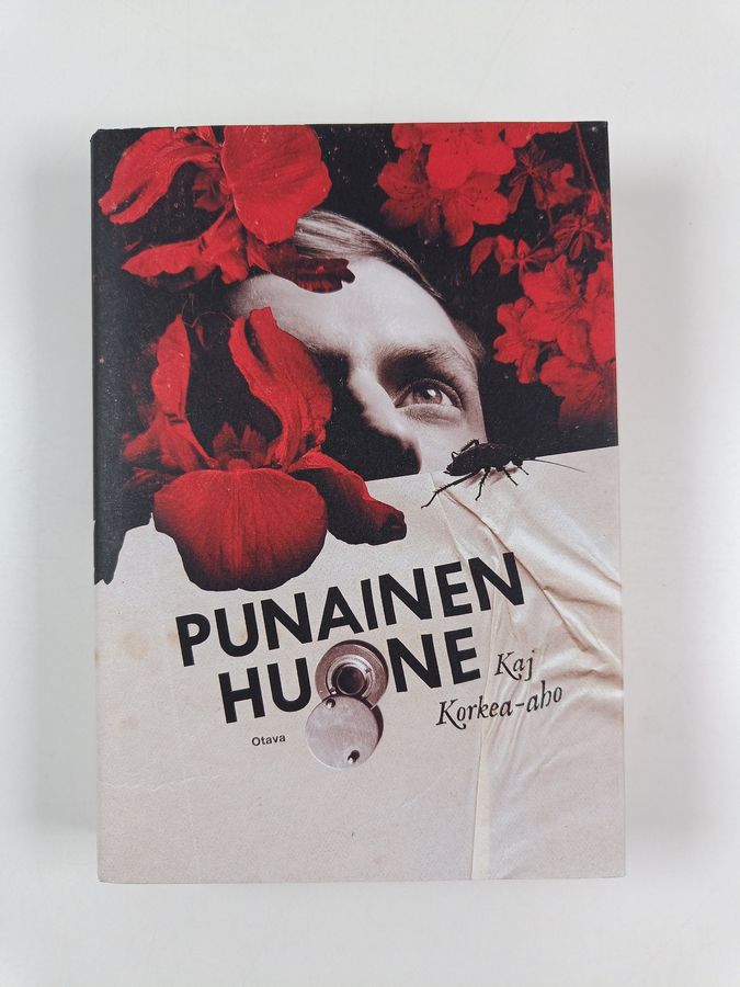 Kaj Korkea-aho : Punainen huone