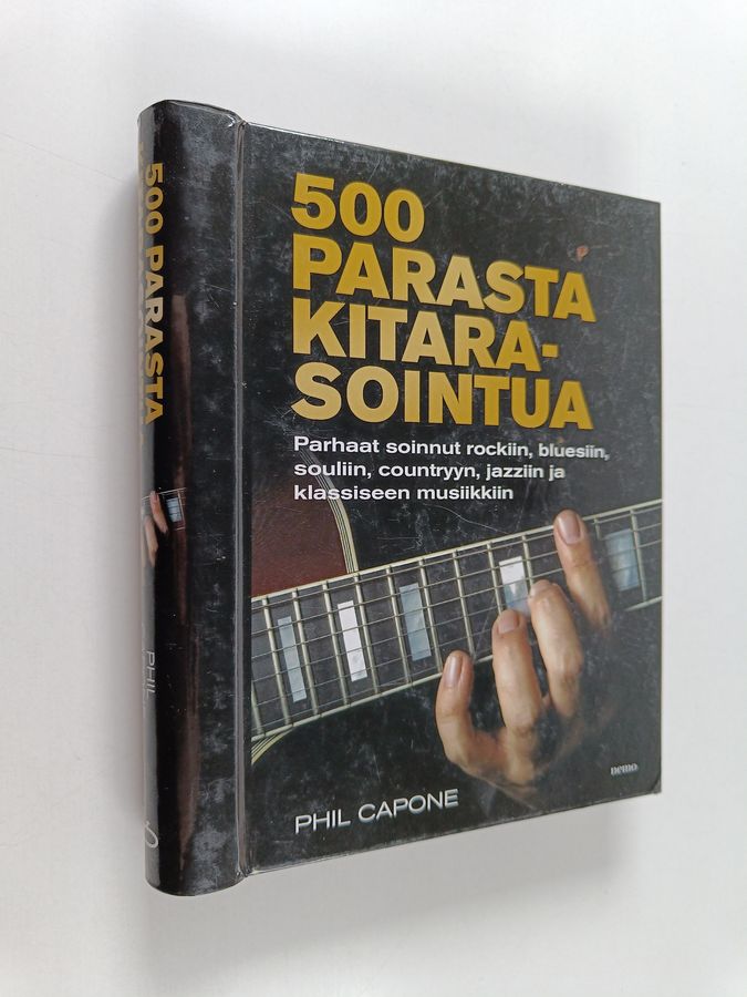 Phil Capone : 500 parasta kitarasointua