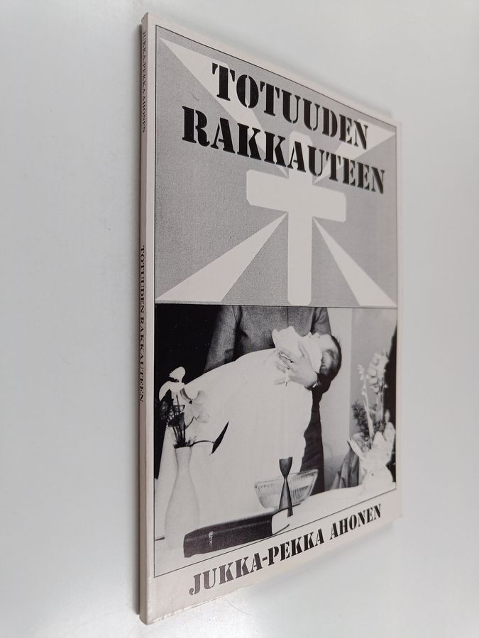 Totuuden rakkauteen