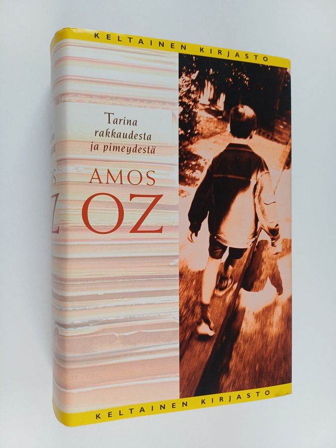 Amos Oz : Tarina rakkaudesta ja pimeydestä