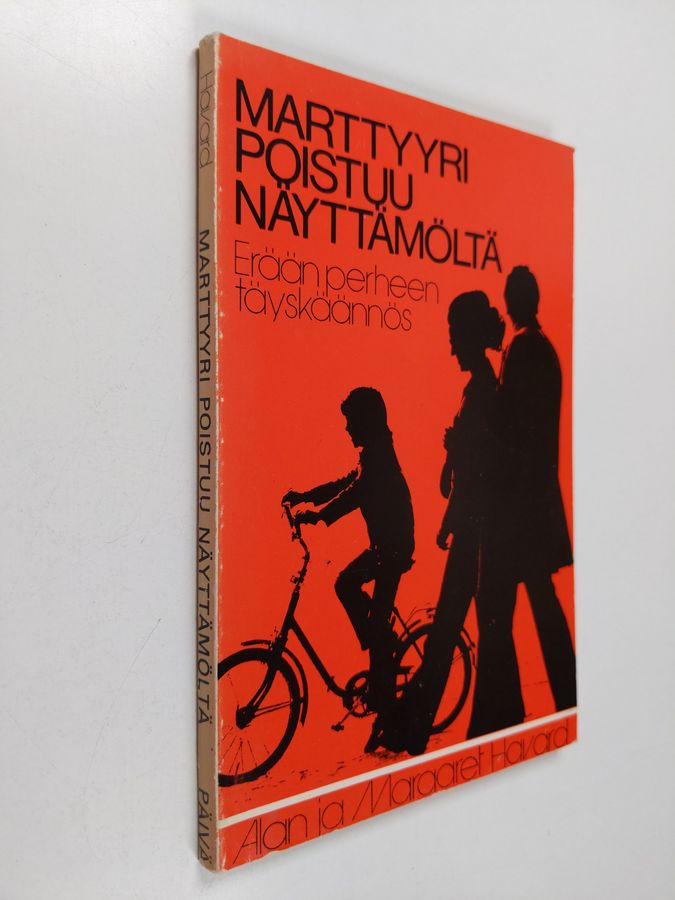 Marttyyri poistuu näyttämöltä