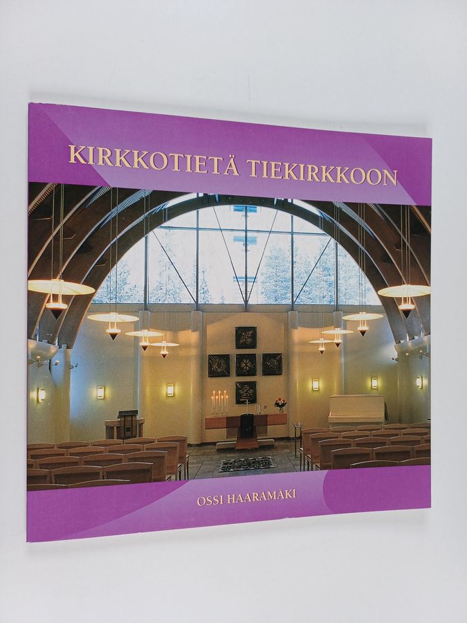 Kirkkotietä tiekirkkoon