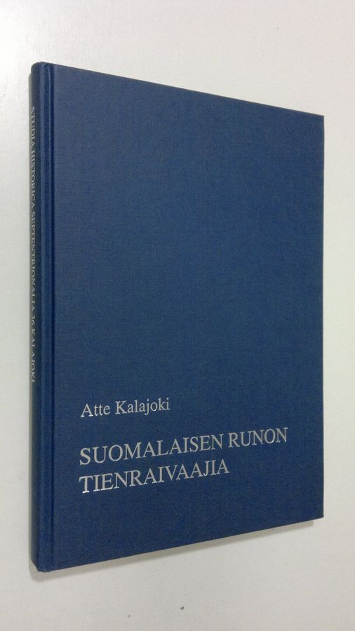 Suomalaisen runon tienraivaajia
