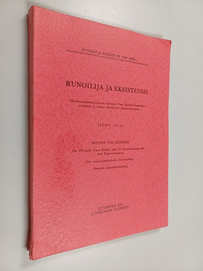 Runoilija ja eksistenssi
