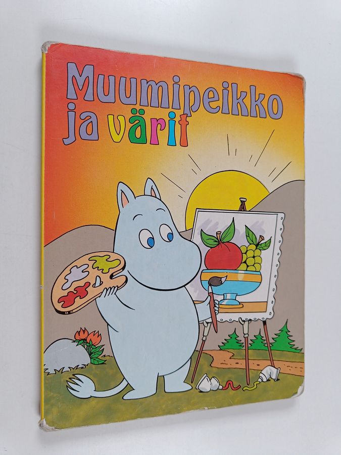 Muumipeikko ja värit