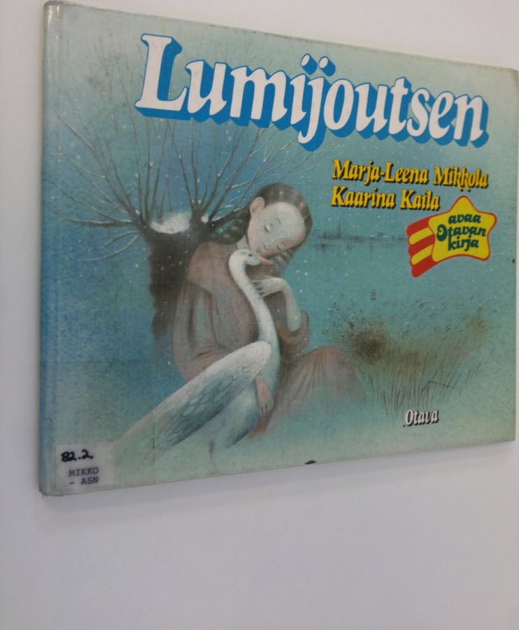 Marja-Leena Mikkola : Lumijoutsen