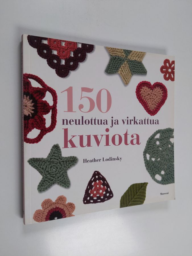 150 neulottua ja virkattua kuviota