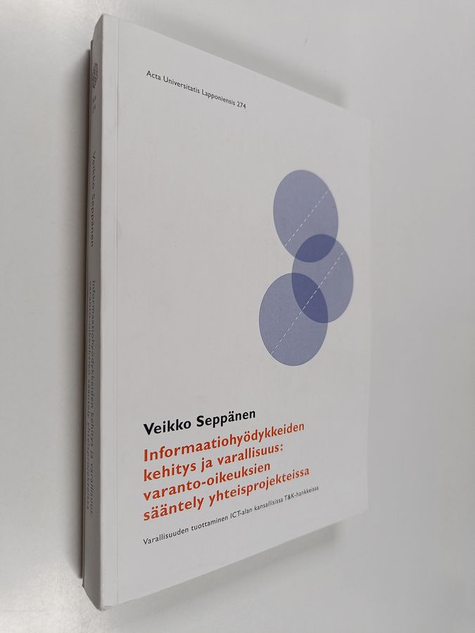 Informaatiohyödykkeiden kehitys ja varallisuus