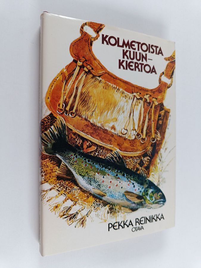 Pekka Reinikka : Kolmetoista kuunkiertoa : erätarinoita