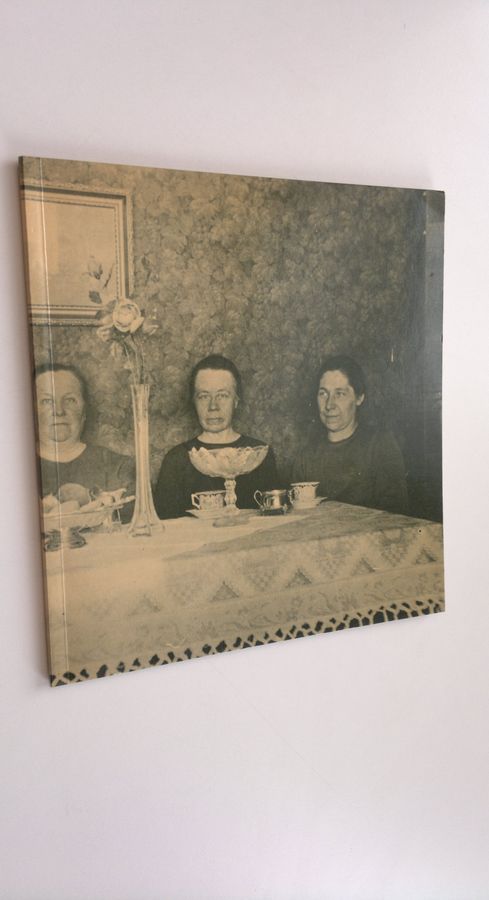 Lehikäinen : ruokaohjeita ja kuvia menneiltä vuosikymmeniltä