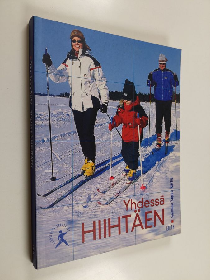 Yhdessä hiihtäen