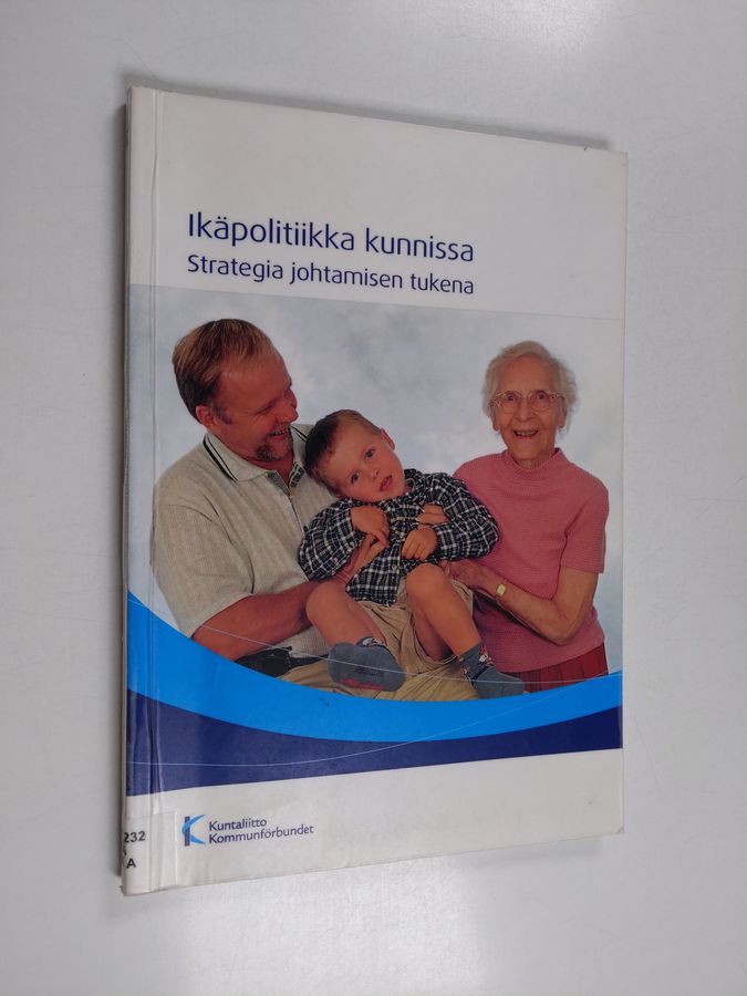 Ikäpolitiikka kunnissa