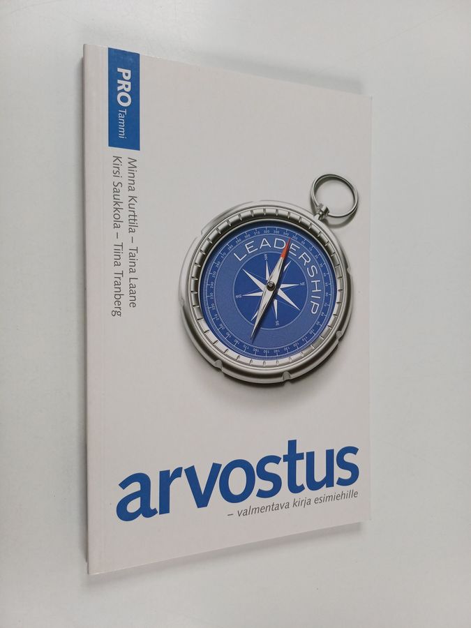 Arvostus : valmentava kirja esimiehille