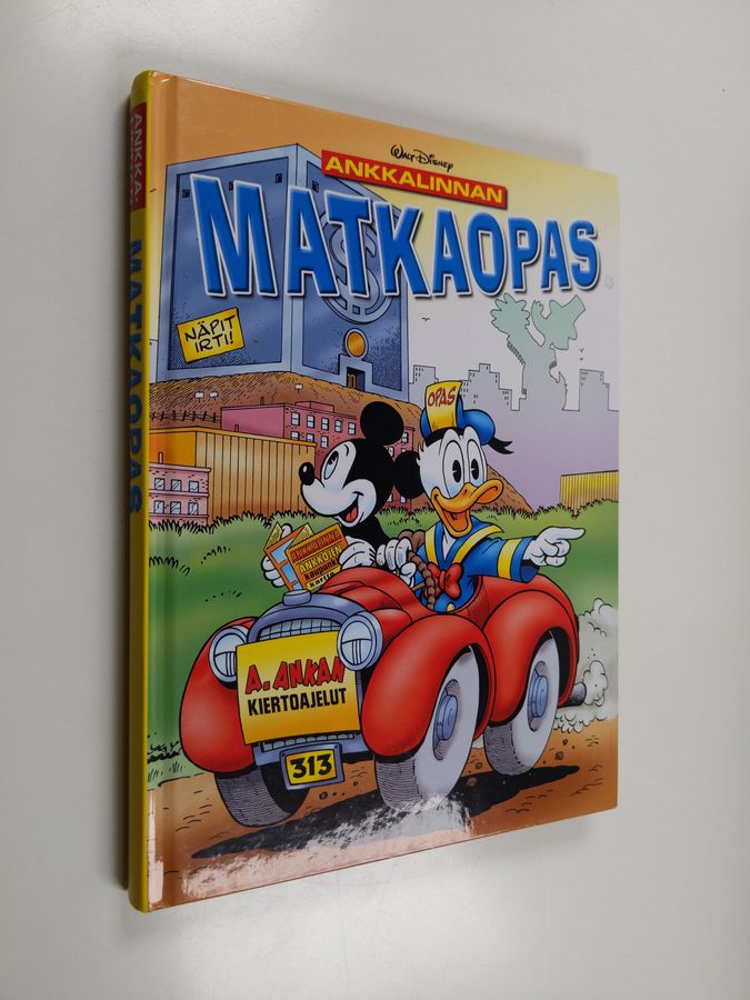 Ankkalinnan matkaopas.