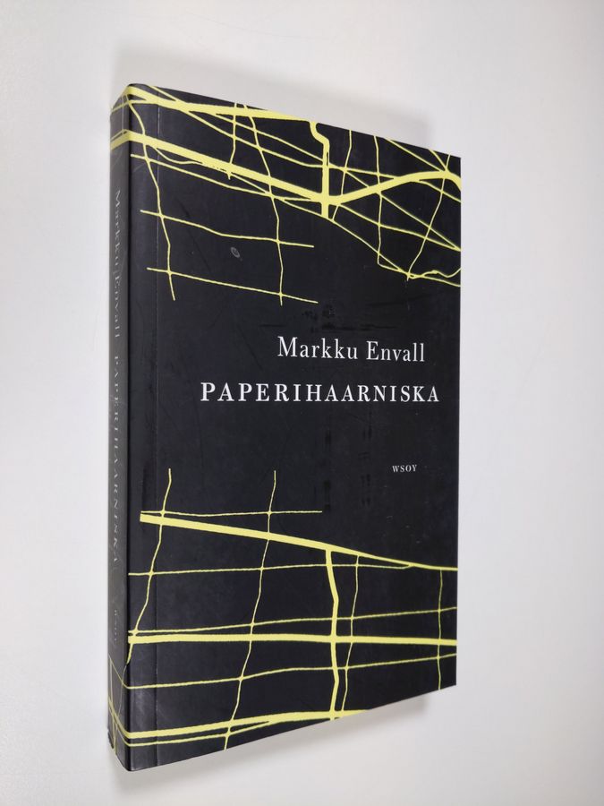 Markku Envall : Paperihaarniska