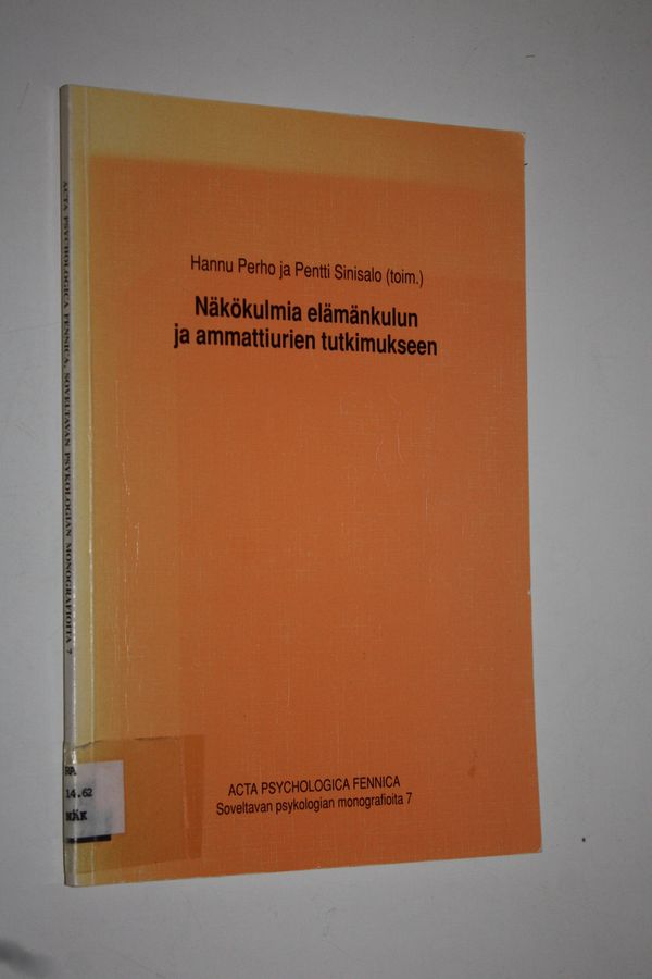 Näkökulmia elämänkulun ja ammattiurien tutkimukseen