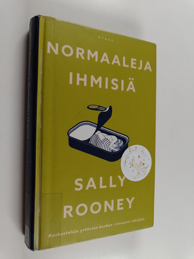 Sally Rooney : Normaaleja ihmisiä