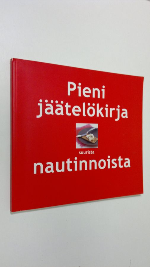 Pieni jäätelökirja suurista nautinnoista