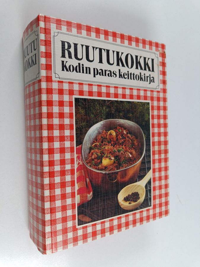 Ruutukokki : kodin paras keittokirja