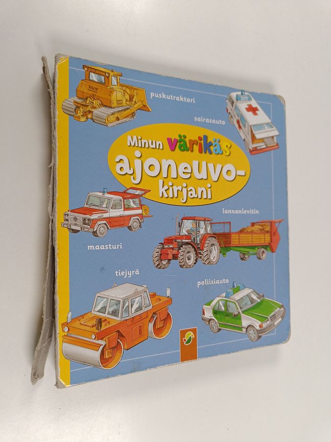 Minun värikäs ajoneuvokirjani