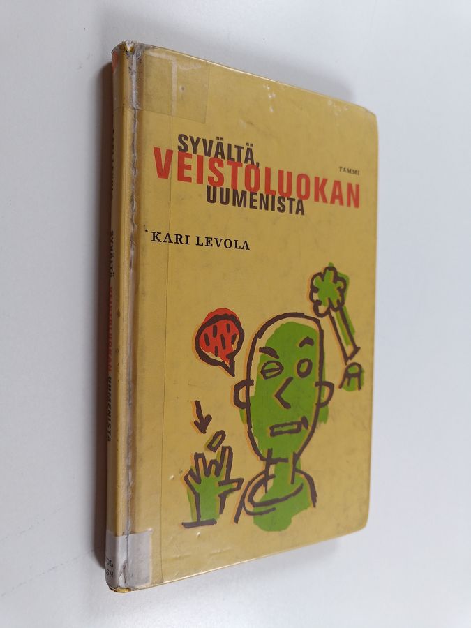 Syvältä veistoluokan uumenista