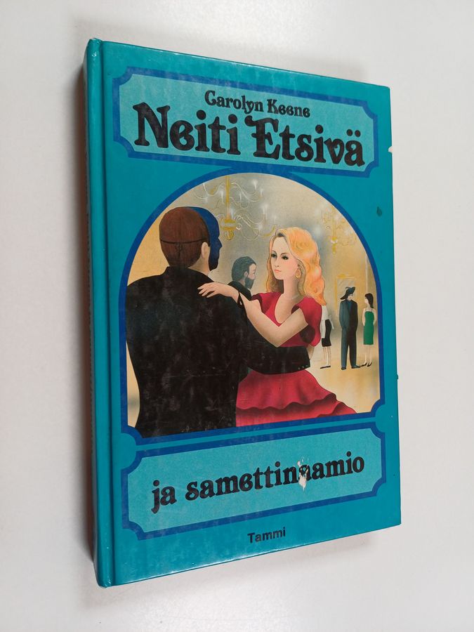 Neiti Etsivä ja samettinaamio