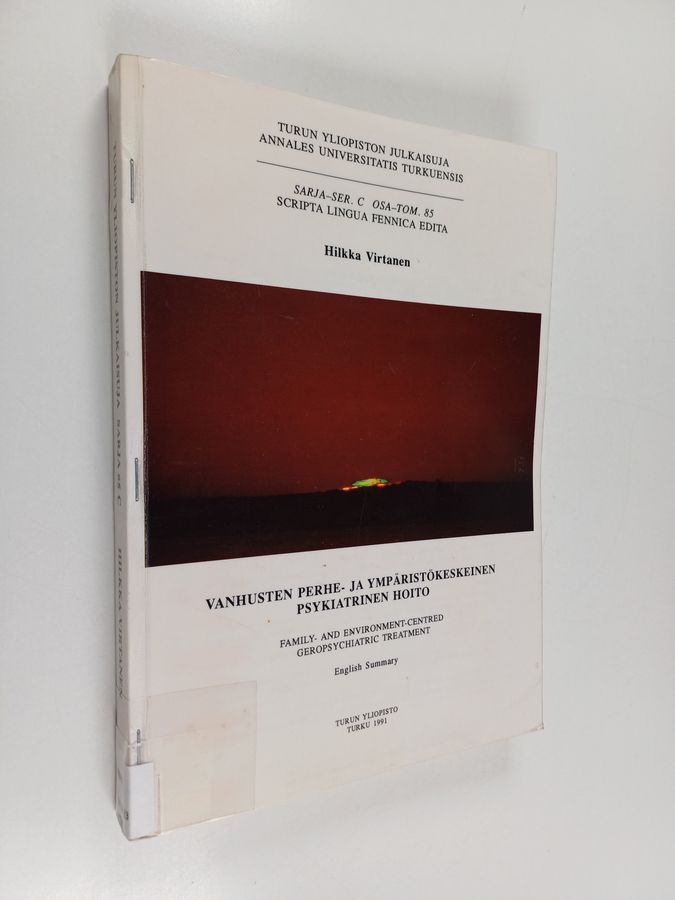 Vanhusten perhe- ja ympäristökeskeinen psykiatrinen hoito