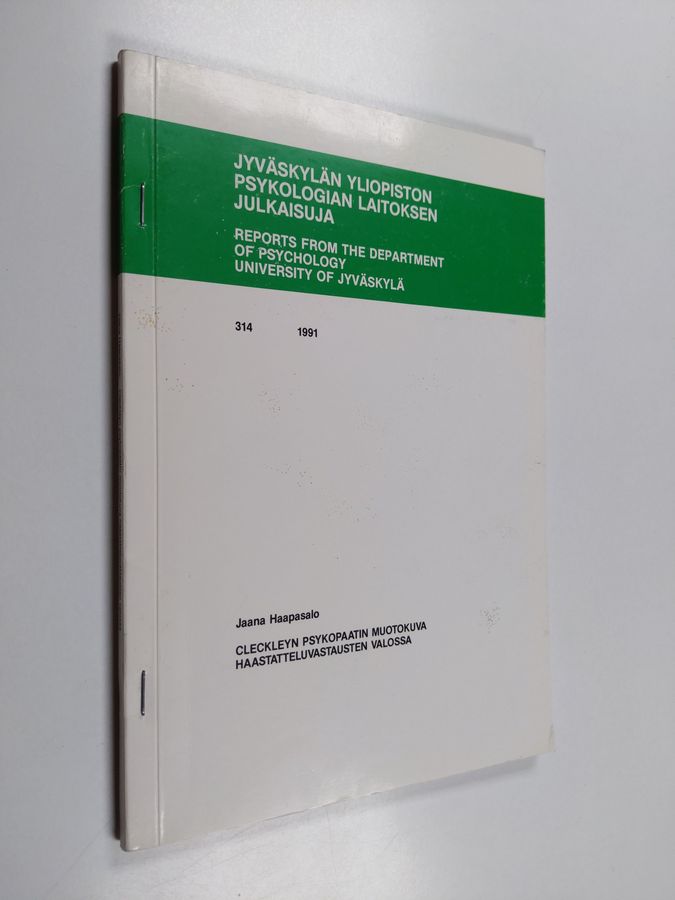 Cleckleyn psykopaatin muotokuva haastatteluvastausten valossa