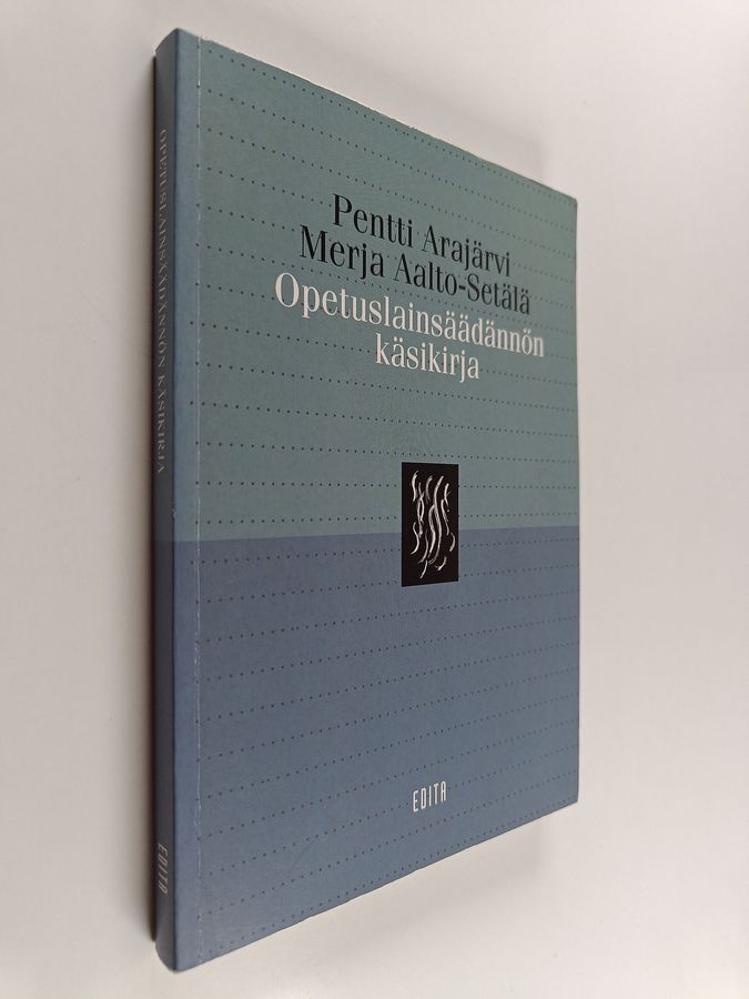 Opetuslainsäädännön käsikirja