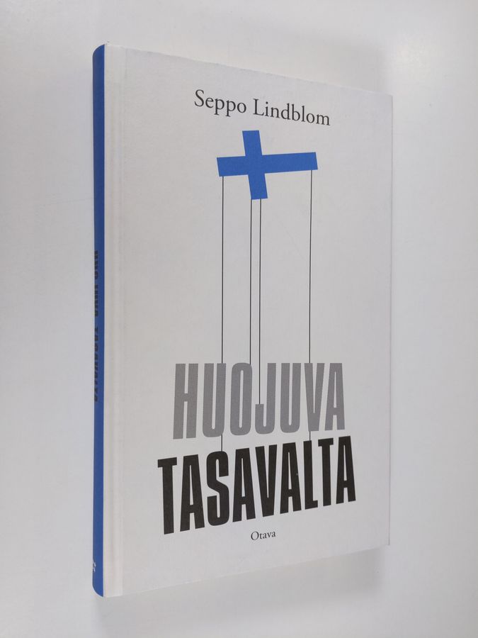 Seppo Lindblom : Huojuva tasavalta