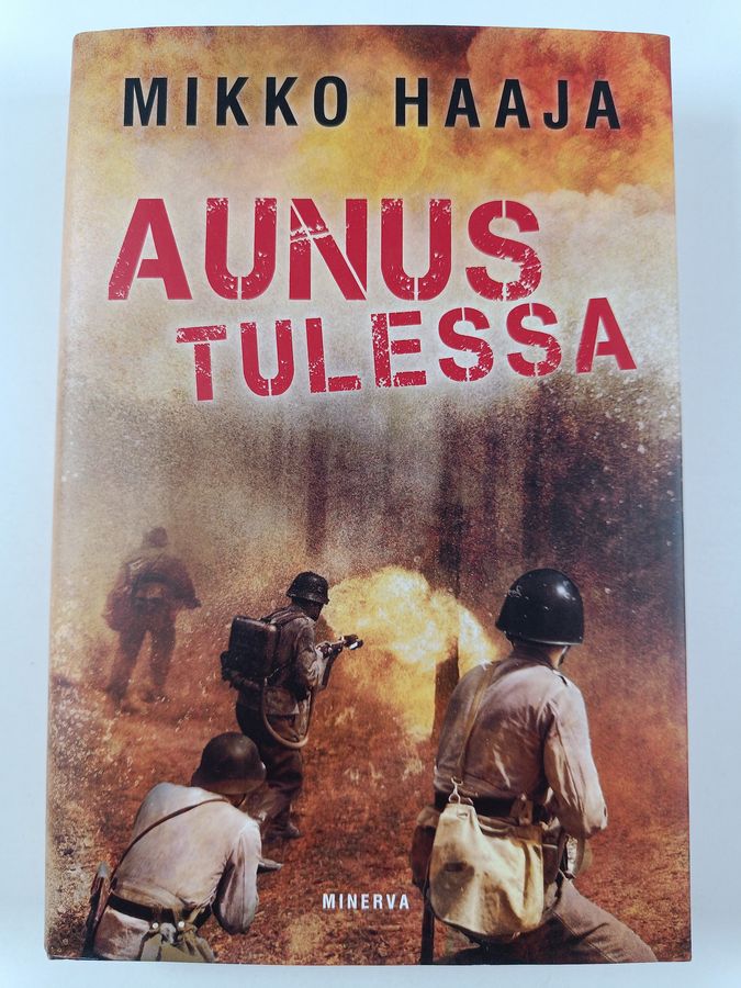 Aunus tulessa
