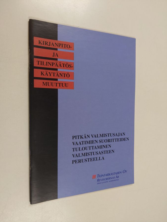 Pitkän valmistusajan vaatimien suoritteiden tulouttaminen valmistusasteen perusteella : (projektien ns. osatuloutus)