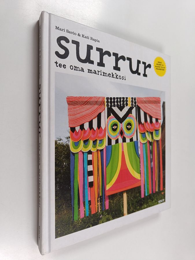 Surrur : make your own marimekko – Mari Savio ym. (englanti)