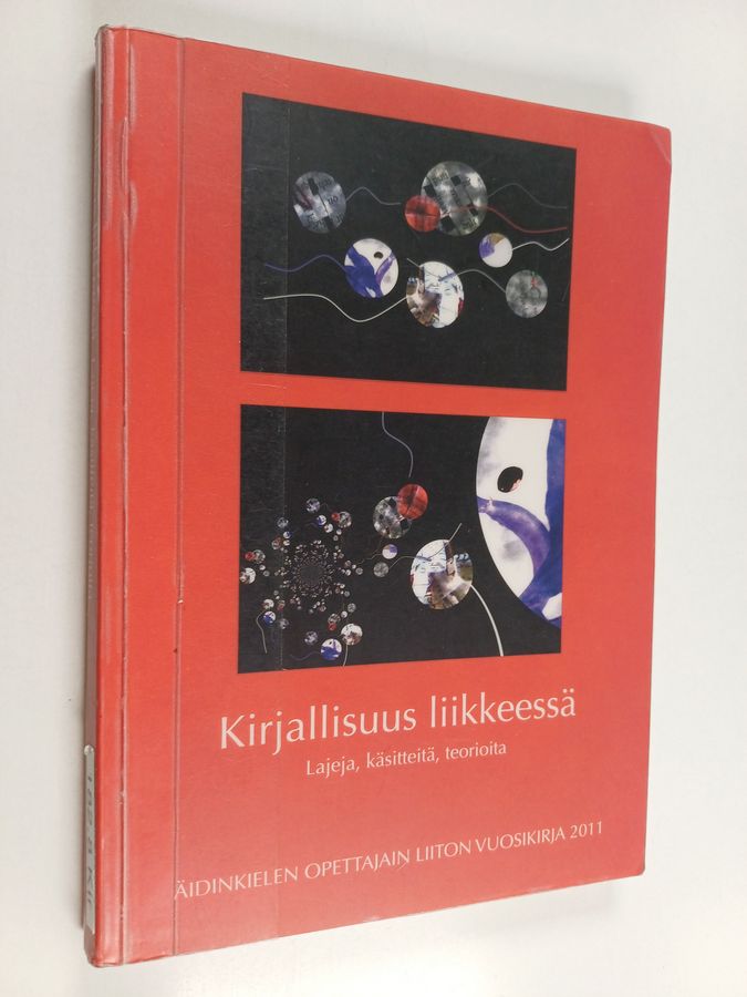 Kirjallisuus liikkeessä