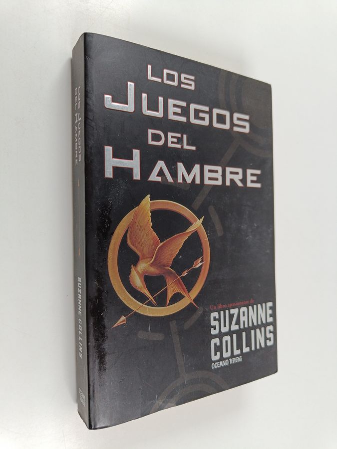 Suzanne Collins ym. : Los juegos del hambre