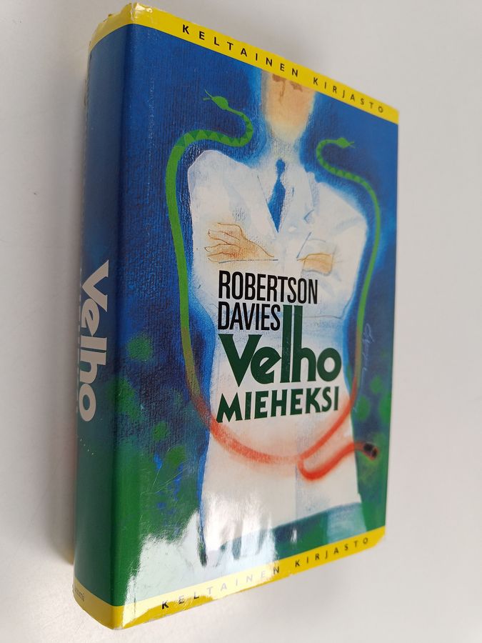 Robertson Davies : Velho mieheksi