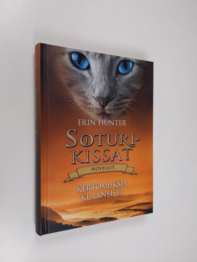 Erin Hunter : Kertomuksia klaaneista
