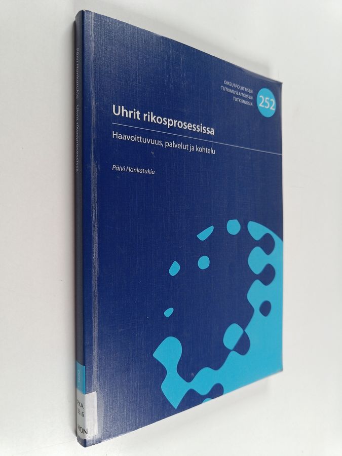 Uhrit rikosprosessissa
