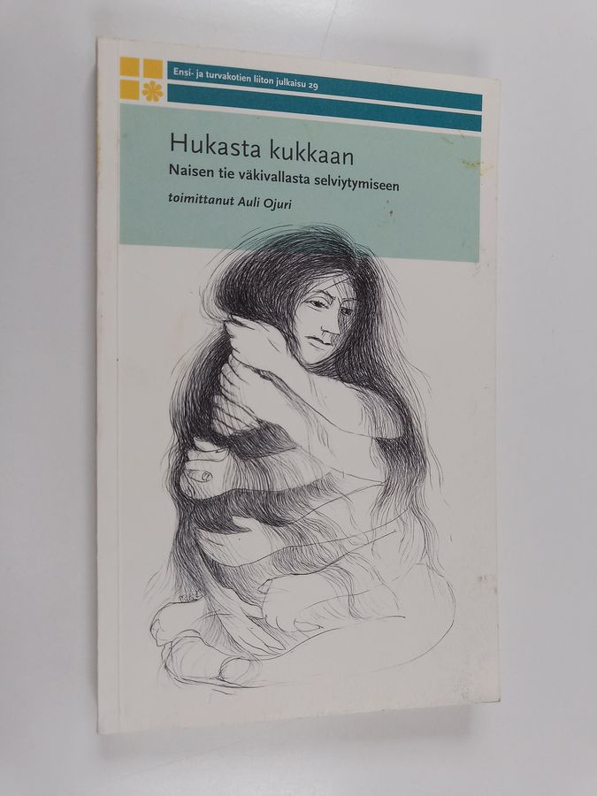 Hukasta kukkaan