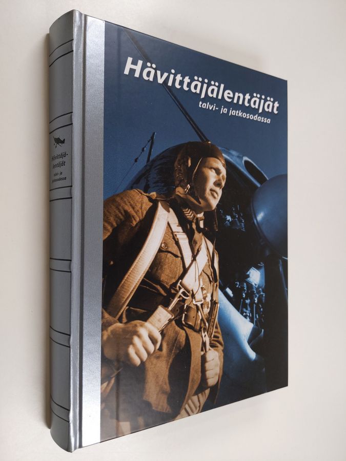 Kari Stenman : Hävittäjälentäjät talvi- ja jatkosodassa (numeroitu)