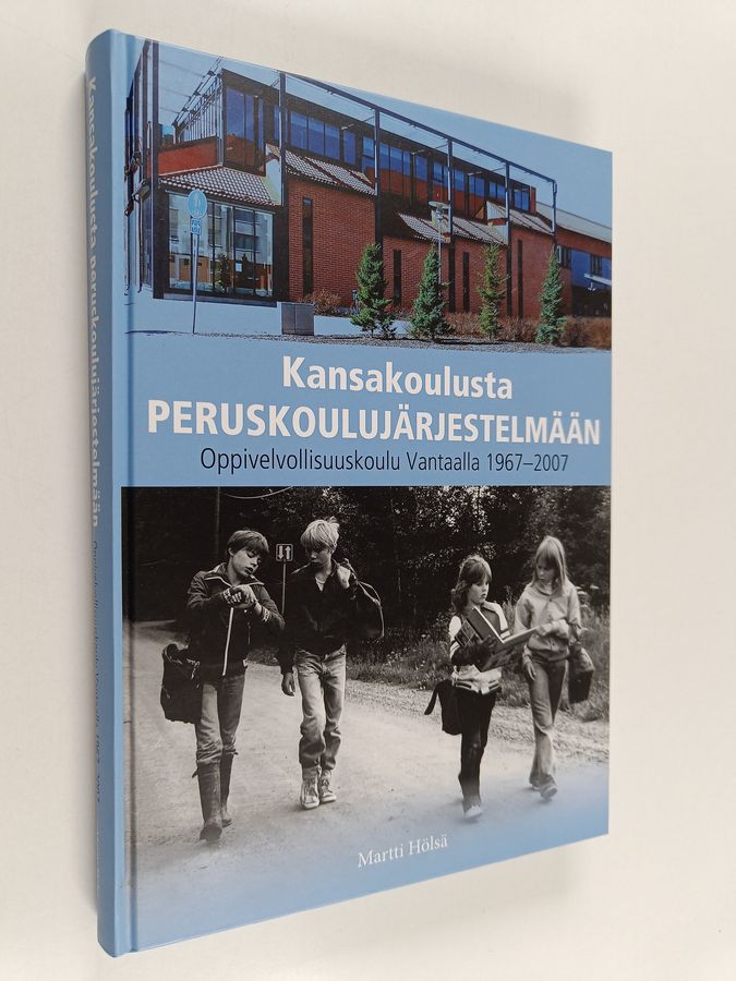 Kansakoulusta peruskoulujärjestelmään