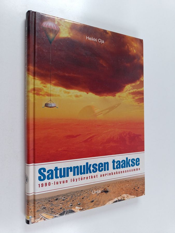 Saturnuksen taakse