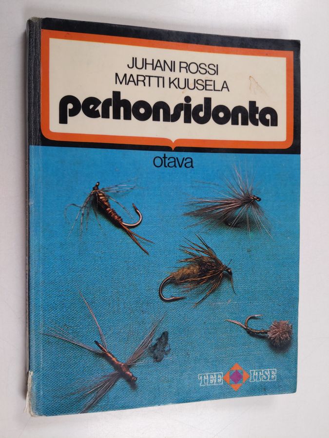 Juhani Rossi : Perhonsidonta