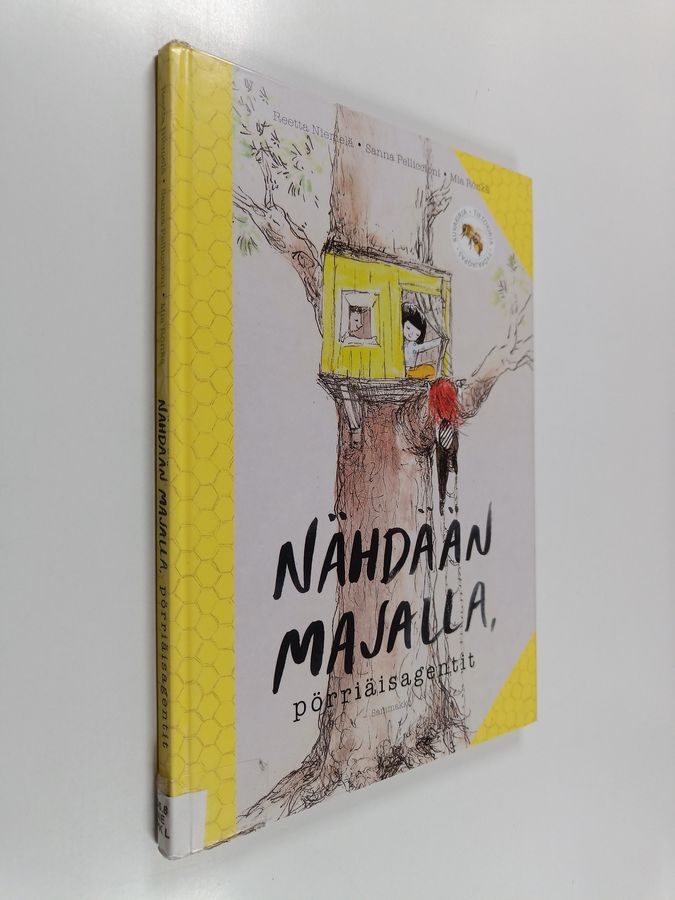 Nähdään majalla, pörriäisagentit