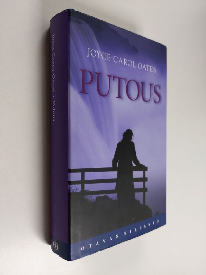 Joyce Carol Oates : Putous